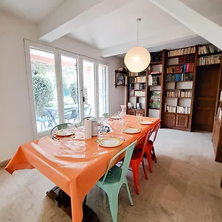 Casa vacanze Nonni, Maison Familiale - Royan