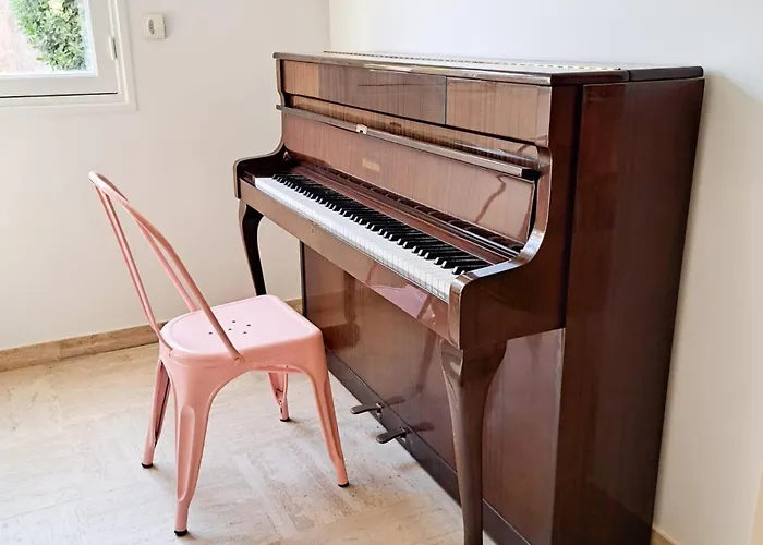 Nonni, Maison Familiale - *